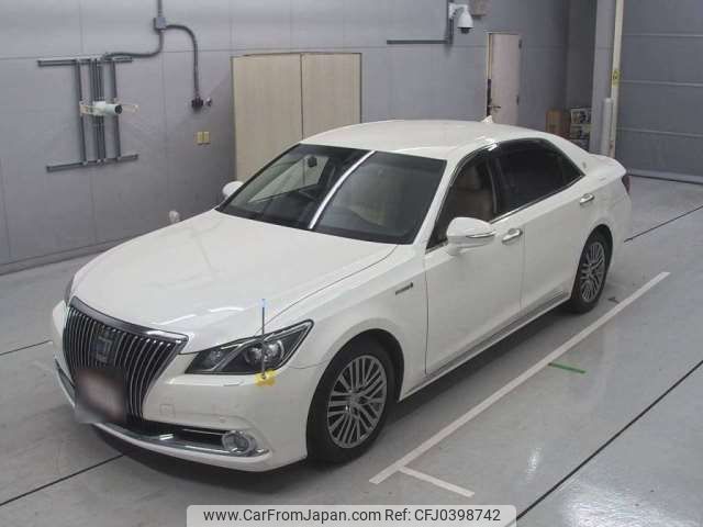 toyota crown-majesta 2013 -TOYOTA--Crown Majesta DAA-GWS214--GWS214-6002576---TOYOTA--Crown Majesta DAA-GWS214--GWS214-6002576- image 1