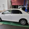 toyota corolla-axio 2012 BD25014A2454 image 8