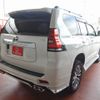 toyota land-cruiser-prado 2021 24632115 image 6