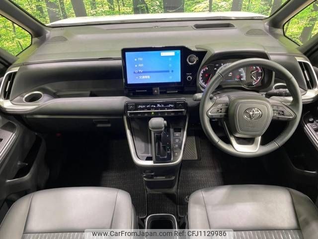 toyota voxy 2022 -TOYOTA--Voxy 6BA-MZRA90W--MZRA90-0002159---TOYOTA--Voxy 6BA-MZRA90W--MZRA90-0002159- image 2