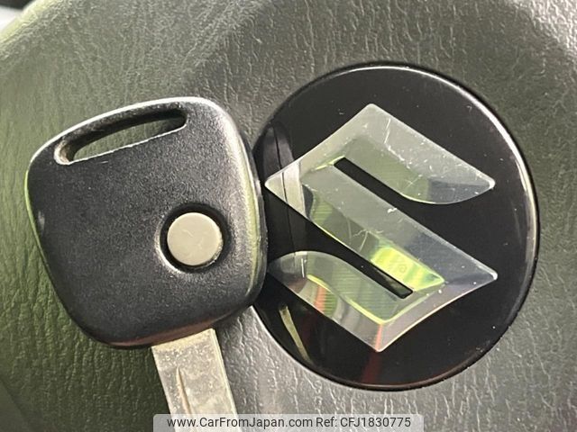 suzuki jimny 2013 CFJ1830775 image 2
