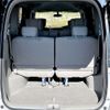 nissan serena 2010 M00167 image 29