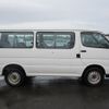 toyota hiace-van 2000 REALMOTOR_F2022030594HD-10 image 4