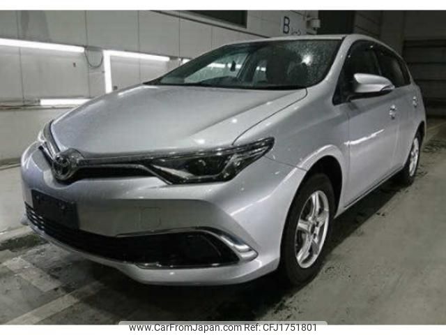 toyota auris 2016 CFJ1751801 image 1