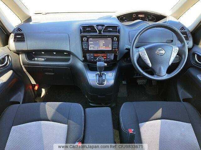 nissan serena 2014 504928-921388 image 1