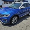 volkswagen t-roc 2023 quick_quick_3DA-A1DFF_WVGZZZA1ZPV597416 image 2