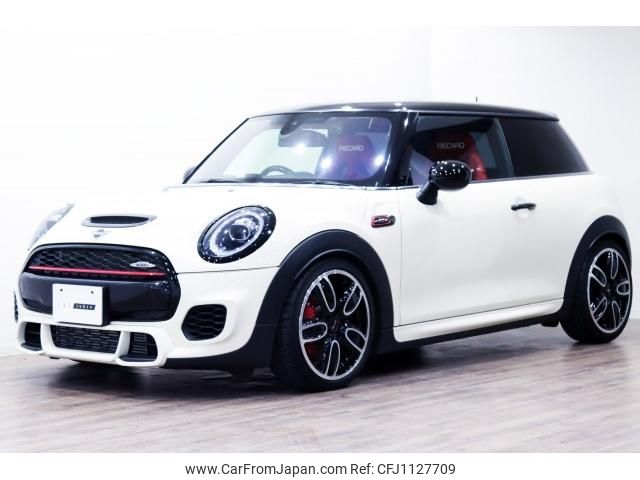 mini mini-others 2019 quick_quick_CBA-XRJCWM_WMWXR92070TP21143 image 1