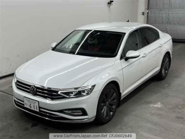 volkswagen passat 2022 quick_quick_3DA-3CDFH_WVWZZZ3CZME133333 image 1