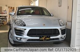 porsche macan 2016 CFJ1732925