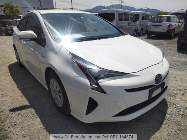 toyota prius 2016 quick_quick_DAA-ZVW50_ZVW50-6030770 image 2