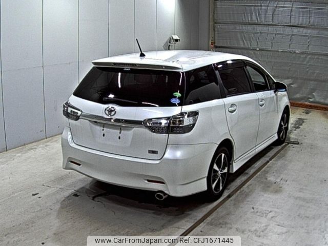 toyota wish 2013 CFJ1671445 image 2