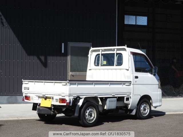 toyota pixis-truck 2013 CFJ1830575 image 2