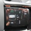 land-rover range-rover-velar 2024 quick_quick_LY2NAC_SALYA2AN6RA387465 image 10