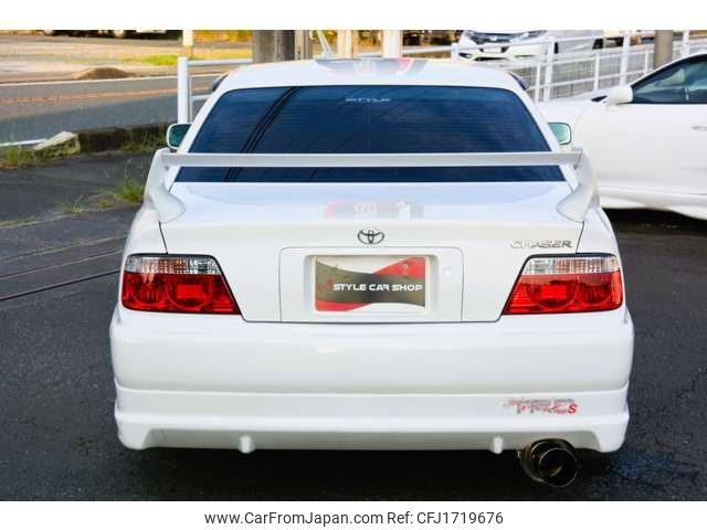 toyota chaser 1998 CFJ1719676 image 2