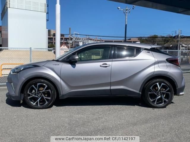 toyota c-hr 2017 quick_quick_DAA-ZYX10_ZYX10-2006432 image 2
