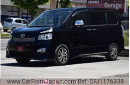 toyota voxy 2012 quick_quick_ZRR70W_ZRR70-0519237