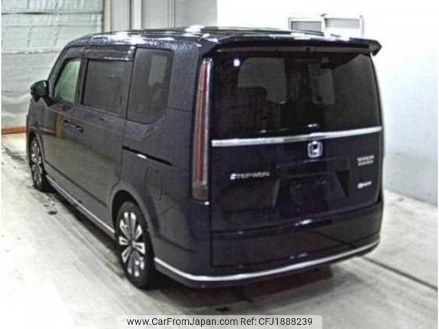honda stepwagon 2022 CFJ1888239 image 2