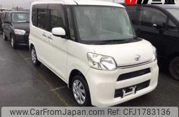 daihatsu tanto 2015 CFJ1783136