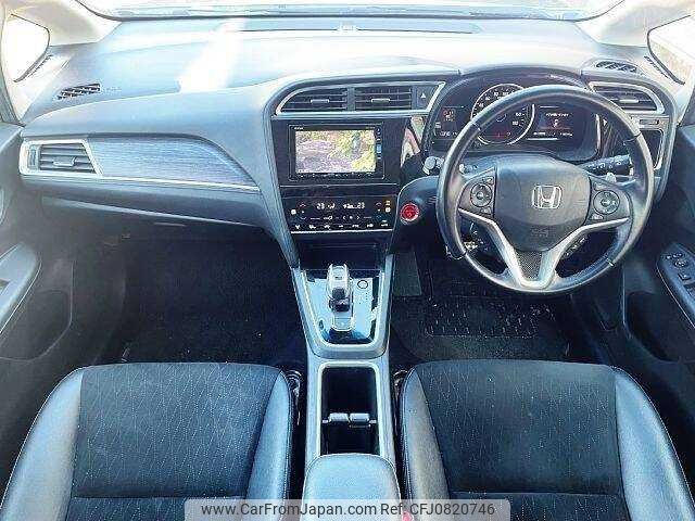 honda fit-shuttle 2017 504928-928289 image 1