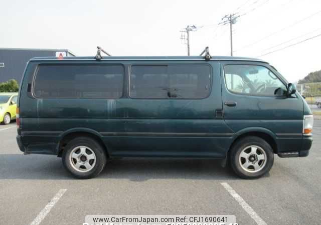 toyota hiace-van 2002 CFJ1690641 image 2