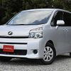 toyota voxy 2011 F00650 image 9