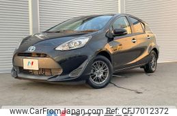 toyota aqua 2018 CFJ7012372