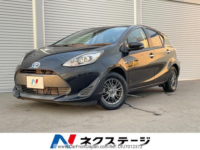 toyota aqua 2018 CFJ7012372 image 1