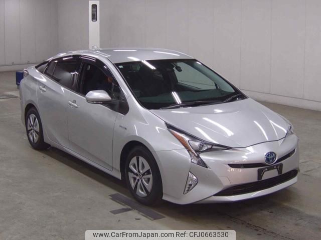 toyota prius 2018 quick_quick_DAA-ZVW51_ZVW51-6070449 image 1