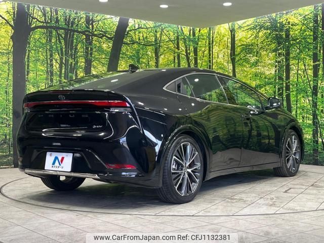 toyota prius 2023 quick_quick_MXWH65_MXWH65-4005383 image 2