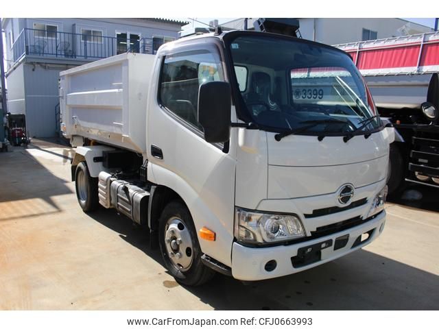 hino dutro 2021 GOO_NET_EXCHANGE_0206497A30250119W001 image 1