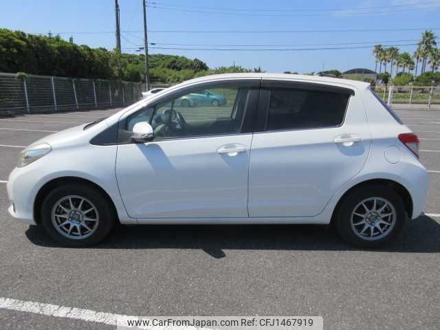 toyota vitz 2012 CFJ1467919 image 2