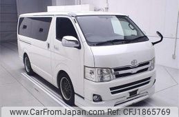 toyota regiusace-van 2011 CFJ1865769