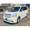 toyota noah 2010 CFJ1626080 image 1