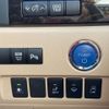toyota vellfire 2012 CFJ0301975 image 12