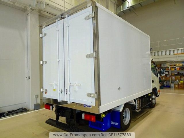 hino dutro 2024 CFJ1577883 image 2