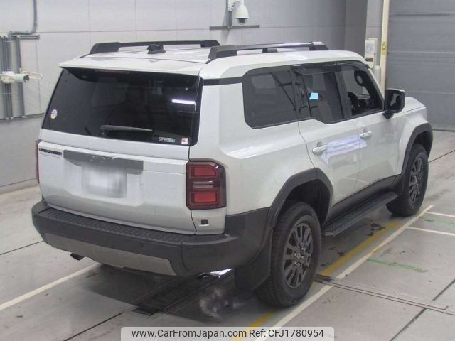toyota land-cruiser-wagon 2024 CFJ1780954 image 2