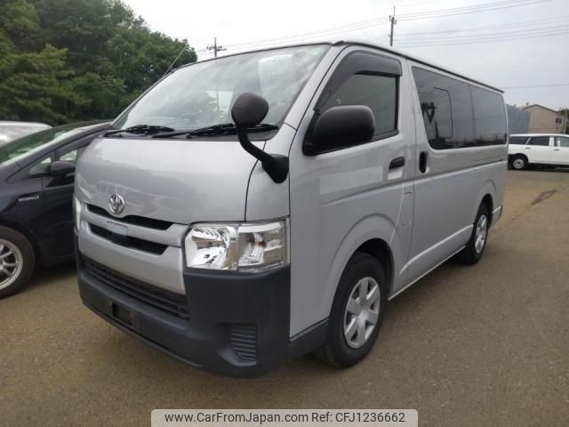 toyota regiusace-van 2020 quick_quick_CBF-TRH200V_TRH200-5043780 image 1