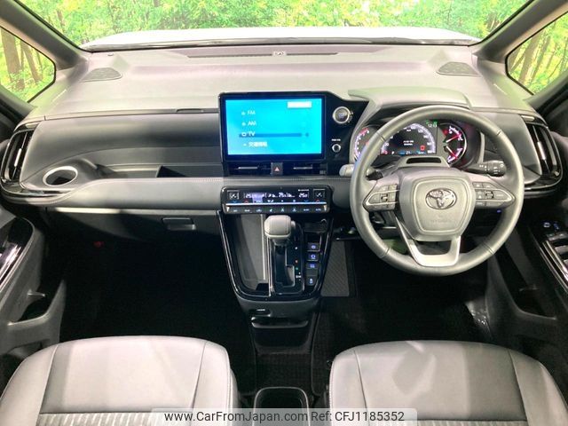 toyota noah 2023 -TOYOTA--Noah 6BA-MZRA90W--MZRA90-0052176---TOYOTA--Noah 6BA-MZRA90W--MZRA90-0052176- image 2