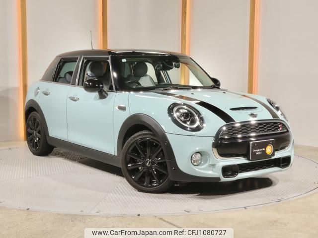 mini mini-others 2019 quick_quick_XU20MH_WMWXU92060TN56071 image 1