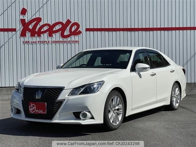 toyota crown 2015 -TOYOTA--Crown DAA-AWS210--AWS210-6090720---TOYOTA--Crown DAA-AWS210--AWS210-6090720- image 1