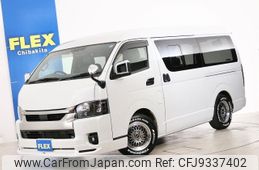 car_75c388bb-5727-4816-8901-