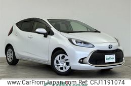 toyota aqua 2022 -TOYOTA--AQUA 6AA-MXPK11--MXPK11-2061470---TOYOTA--AQUA 6AA-MXPK11--MXPK11-2061470-