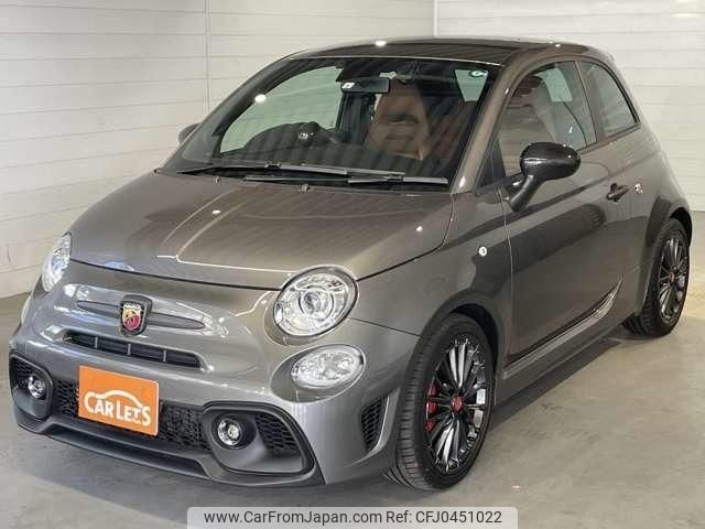 abarth abarth-695 2024 quick_quick_3BA-31214T_ZFABF13H2PJH63585 image 1