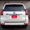 toyota land-cruiser-prado 2019 24342012 image 4