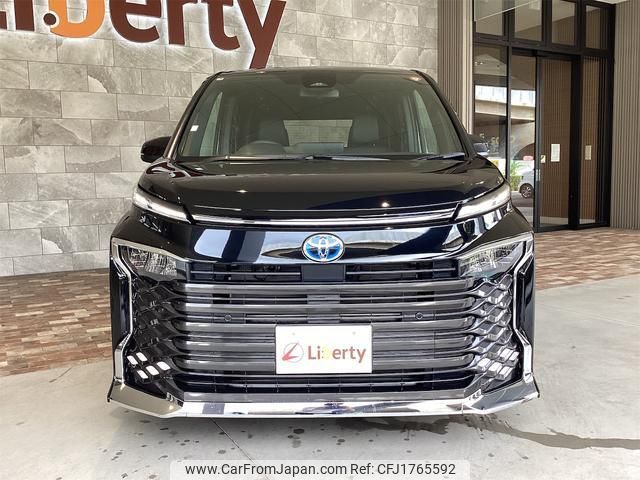 toyota voxy 2025 CFJ1765592 image 2