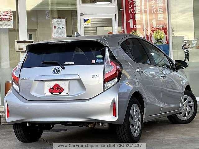 toyota aqua 2017 504928-924506 image 2