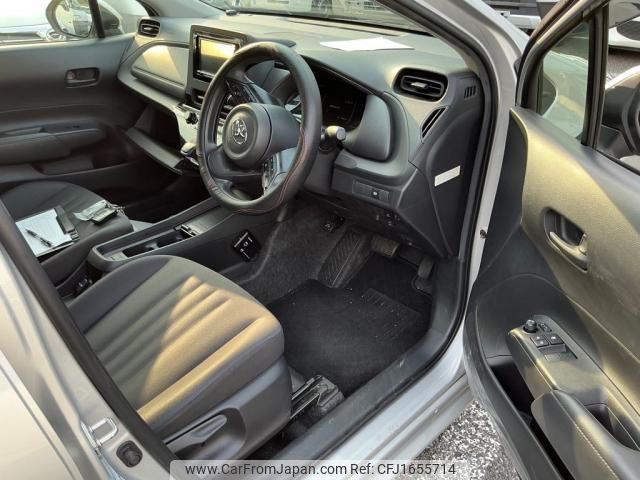 2022 Toyota Aqua MXPK15 4WD - Car Price $10,078