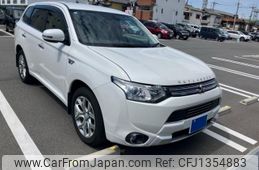 mitsubishi outlander-phev 2015 -MITSUBISHI--Outlander PHEV DLA-GG2W--GG2W-0107281---MITSUBISHI--Outlander PHEV DLA-GG2W--GG2W-0107281-