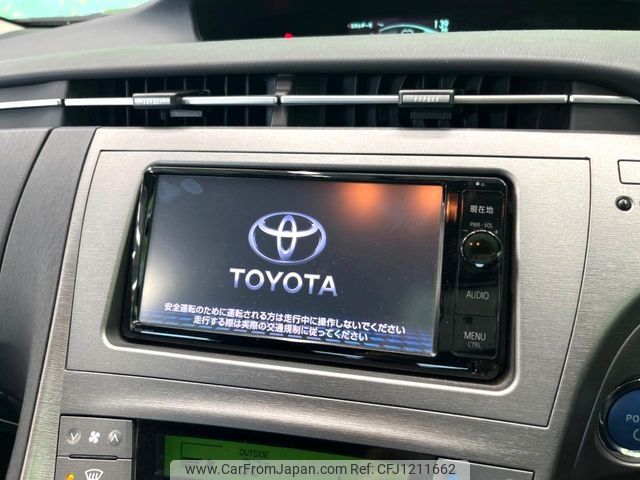 toyota prius 2015 -TOYOTA--Prius DAA-ZVW30--ZVW30-0413413---TOYOTA--Prius DAA-ZVW30--ZVW30-0413413- image 2