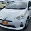 toyota aqua 2013 -TOYOTA--AQUA DAA-NHP10--NHP10-6247400---TOYOTA--AQUA DAA-NHP10--NHP10-6247400- image 2